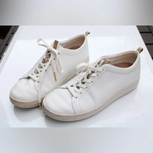 Vionic White Leather Low-Top Sneakers with Gold Accents - Picture 2 of 12
